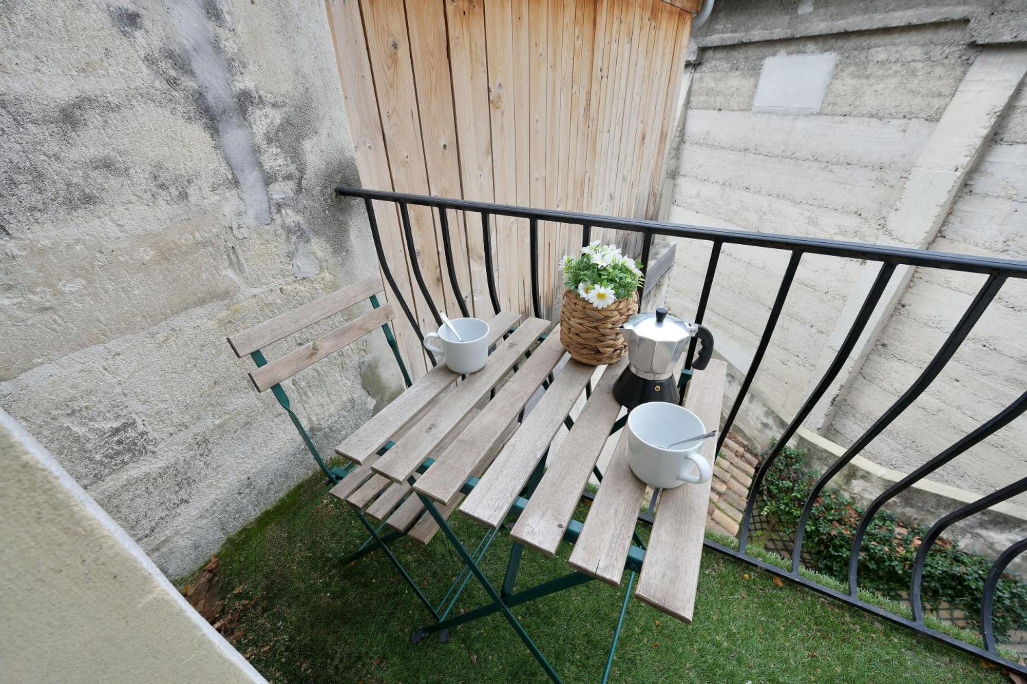 Nouveau - La Tour Des Teinturiers - Balcon - Wifi Avignon Extérieur photo